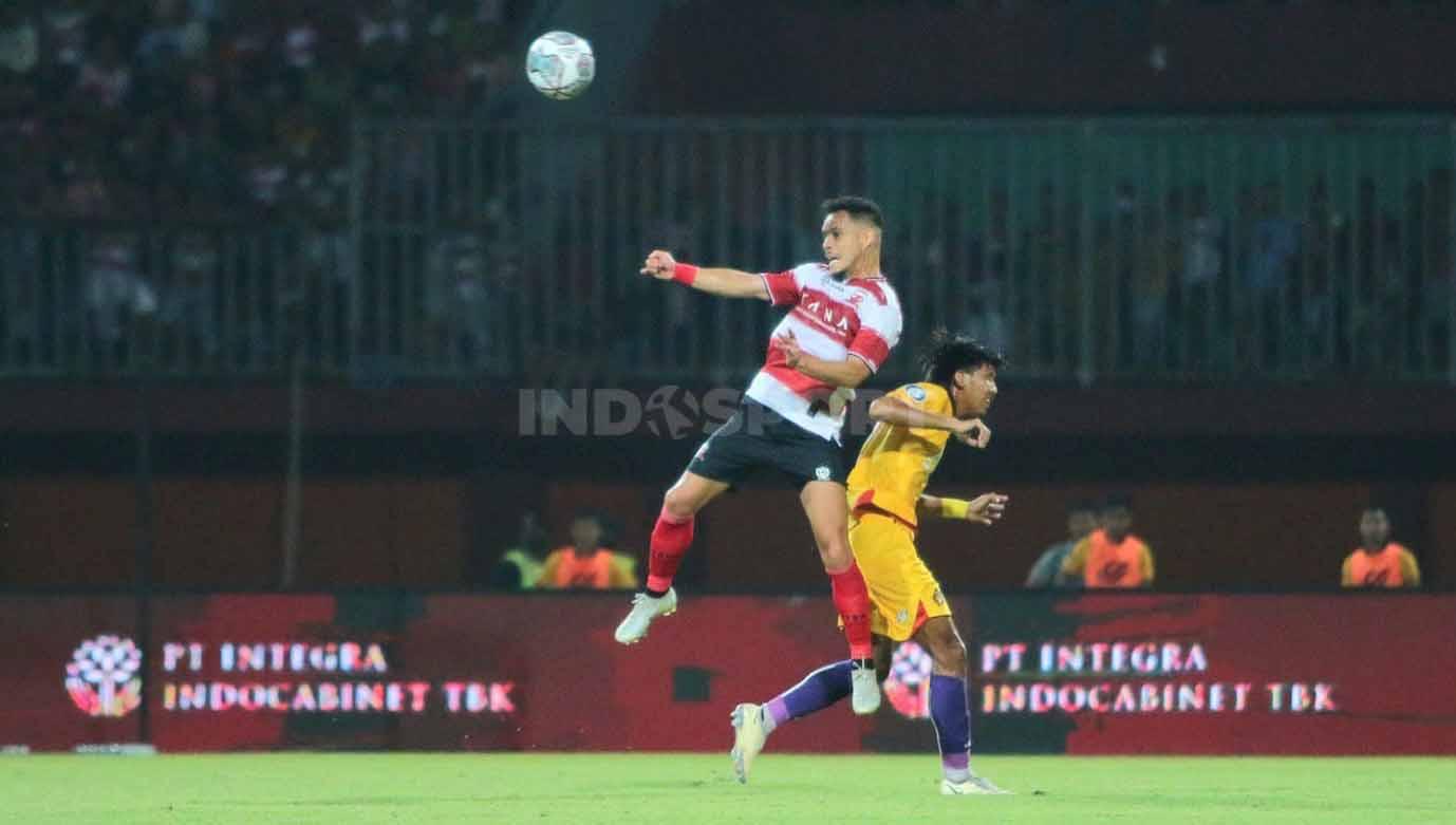 Madura United vs Persik Kediri di laga BRI Liga 1, Minggu (06/08/22). - INDOSPORT