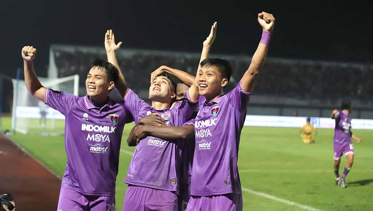 Indosport - Persita Tangerang akan berhadapan dengan tuan rumah Persis Solo pada pekan keempat Liga 1 di Stadion Manahan Solo, Minggu (14/08/22). Foto: Persita Tangerang