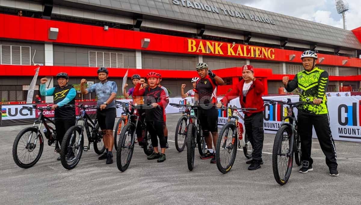 Kejuaraan Dunia Union Cycliste Intornational Mountain Bike (UCI MTB) 2022 beberapa pekan lagi akan digelar dan Presiden Joko Widodo dijadwalkan akan membukanya. - INDOSPORT