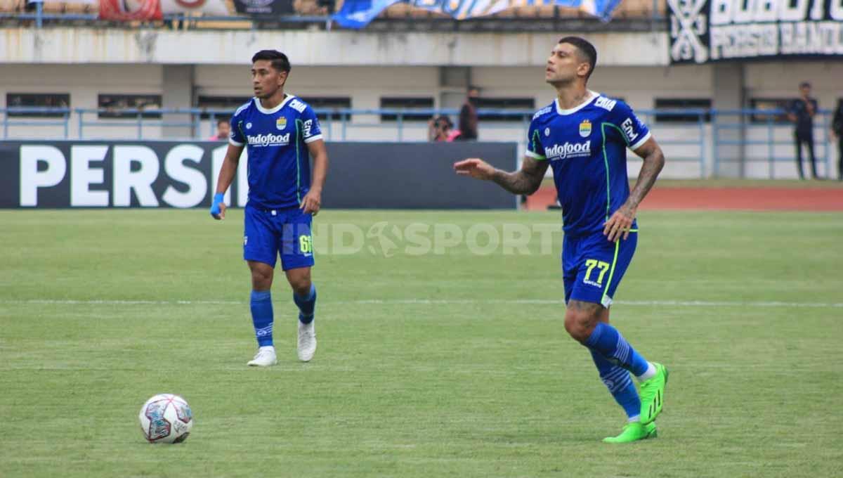 Bobotoh Tangerang berikan harapan manis atas kehadiran pelatih anyar Persib Bandung yakni Luis Milla.
