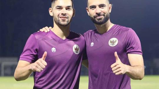 Dunia sepak bola tengah memasuki jeda internasional atau FIFA Matchday, yang membuat beberapa pemain top berkesempatan melakoni debut bersama negaranya.