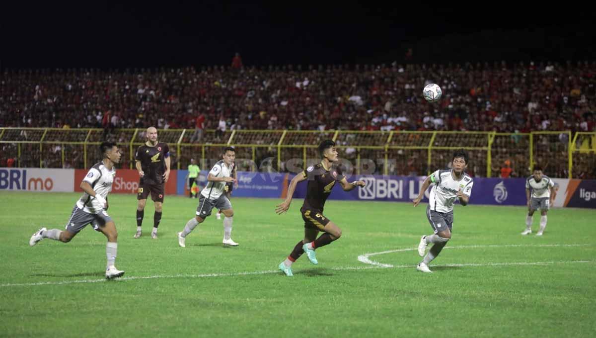 Hasil minor yang didapat Persib Bandung di 7 pekan awal Liga 1 2022/23 mendapat respons dari Wagub Jabar, UU Ruzhanul Ulum - INDOSPORT