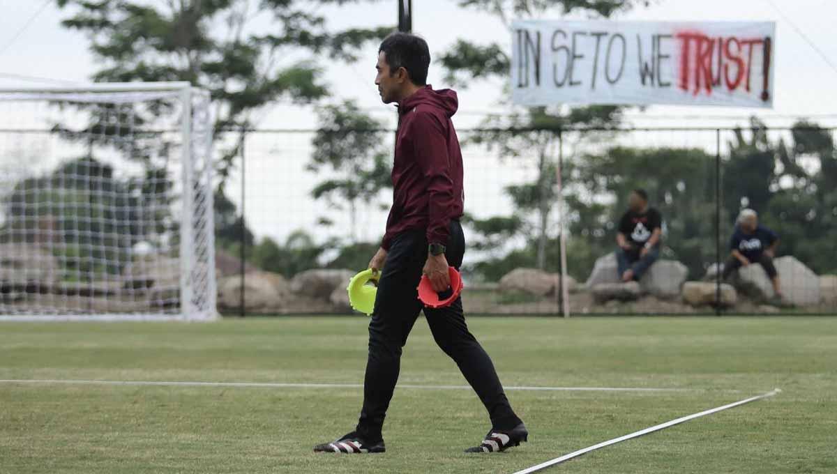 Pelatih PSS Sleman, Seto Nurdiyantoro, masih belum tahu akan masa depannya di PSS Sleman di Liga 1 musim depan. - INDOSPORT
