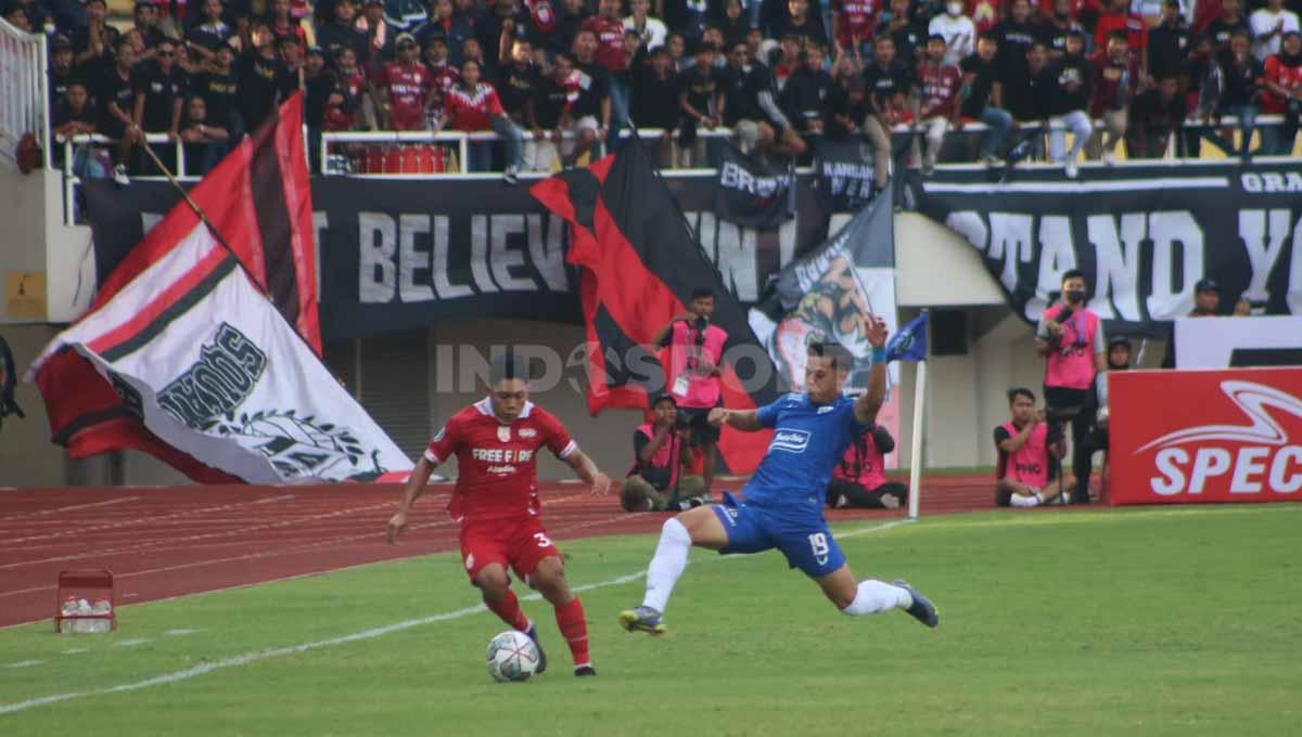 Pertandingan antara Persis Solo melawan PSIS Semarang di BRI Liga 1 2022.. - INDOSPORT
