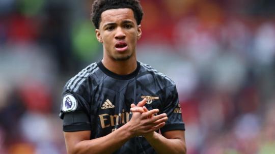 Pemain muda Arsenal, Ethan Nwaneri. Foto: REUTERS/David Klein.