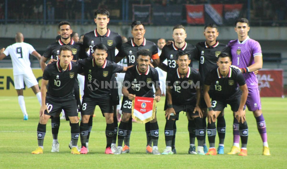 Starting eleven Timnas Indonesia saat menghadapi Curacao pada laga FIFA Match Day di Stadion GBLA, Sabtu (24/09/22).