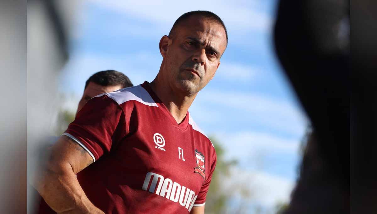 Pelatih Madura United, Fabio Lefundes. - INDOSPORT