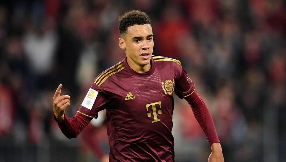 Berikut 3 pemain Liverpool yang bakal jadi tumbal kedatangan gelandang Bayern Munchen, Jamal Musiala.