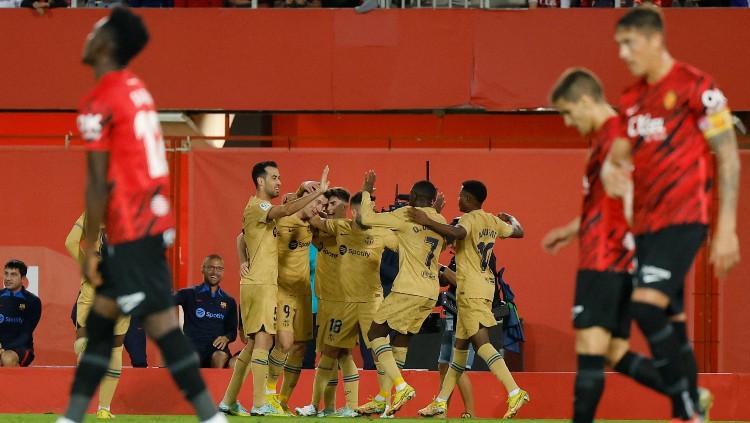 Klub pesaing Liga Spanyol (LaLiga), Barcelona, dikabarkan memantau pemain jebolan La Masia yang kini membela Girona, Arnau Martinez. (Foto: REUTERS/Vincent West) - INDOSPORT