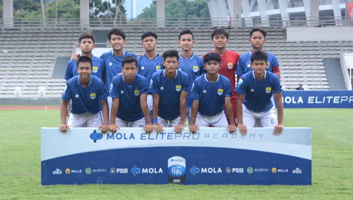 Persib U-16 juara Elite Pro Academy PSSI U-16 2022. Foto: Media officer Persib - INDOSPORT