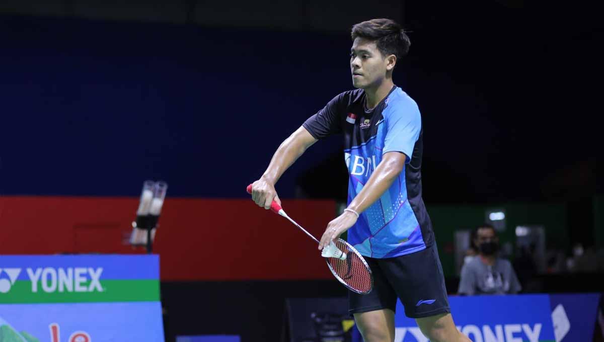 Pebulutangkis, Syabda Perkasa Belawa melakukan ritual unik sebelum menyabet gelar juara di Iran Fajr International Challenge 2023.