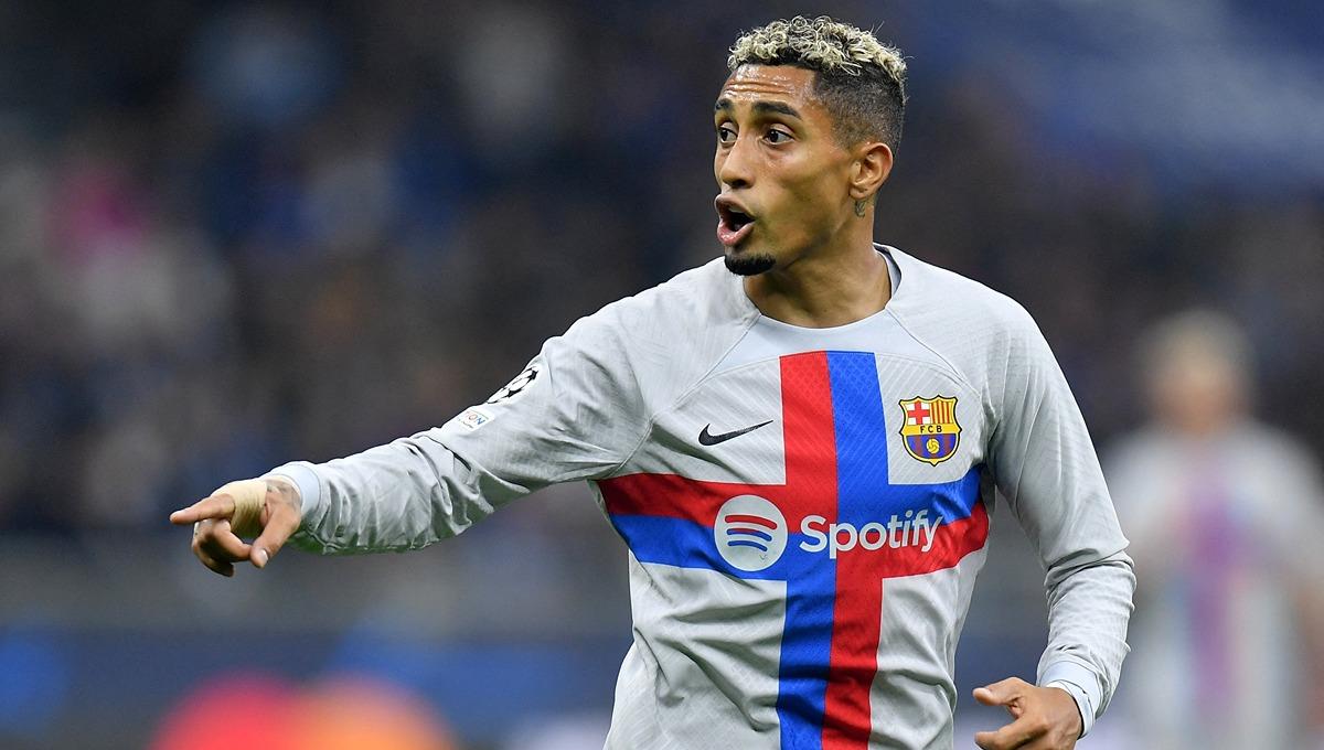 Klub Liga Inggris (Premier League), Manchester United, sedang memantau winger Barcelona, Raphinha, untuk menggantikan Jadon Sancho di bursa transfer.