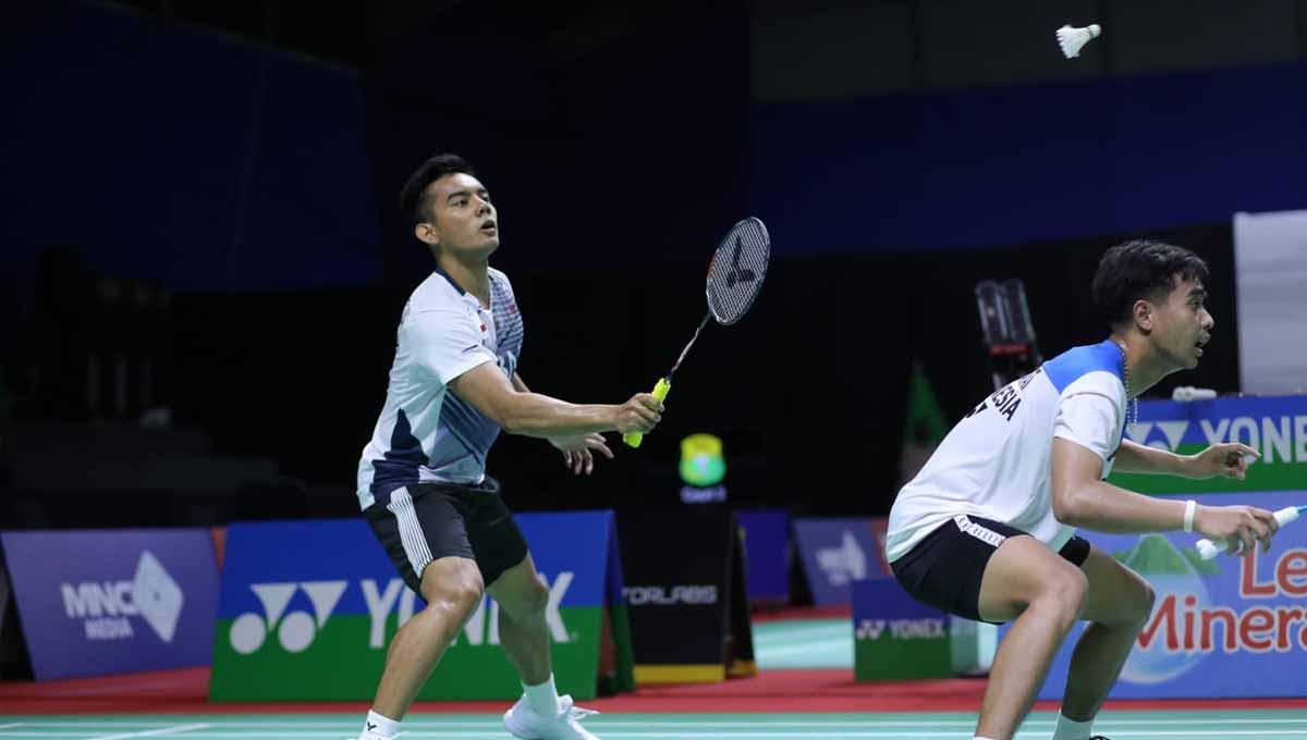 Media China ikut soroti kekuatan ganda racikan baru Rahmat Hidayat/Pramudya Kusumawardana di Malang Indonesia International Challenge 2022. Mari membahasnya.