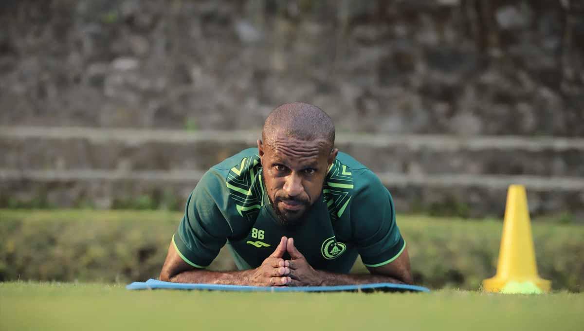 Penyerang PSS Sleman, Boaz Solossa. (Foto: PSS Sleman)