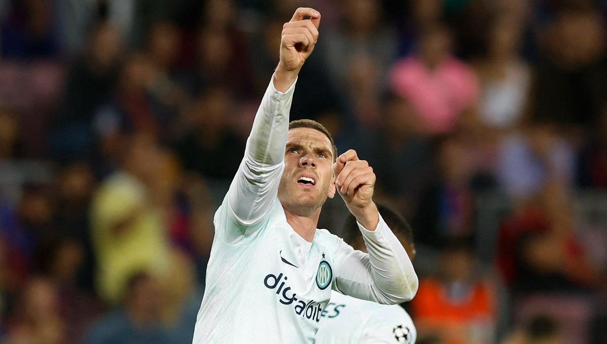 Klub Liga Italia, Inter Milan, dimintai 'upeti' untuk membuat Robin Gosens bertahan di bursa transfer kali ini. Foto: REUTERS/Albert Gea