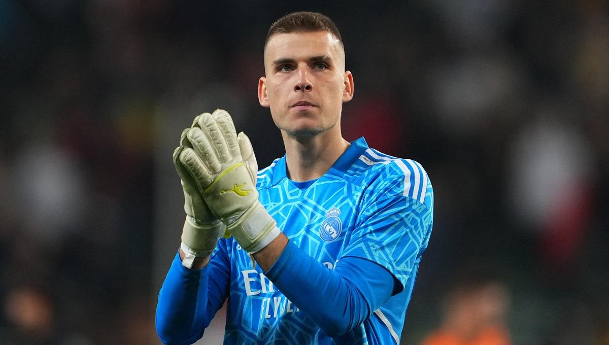 Andriy Lunin, kiper Real Madrid yang diusulkan gantikan Yann Sommer di Inter Milan. Foto: REUTERS/Aleksandra Szmigiel