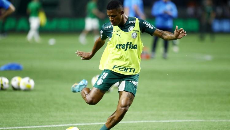Gelandang muda Palmeiras, Danilo. (Foto: REUTERS/Carla Carniel) - INDOSPORT