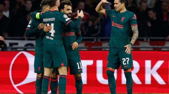 Mengingat kembali empat laga Boxing Day Liverpool paling menarik sepanjang masa. Foto: REUTERS/Piroschka Van De Wouw.