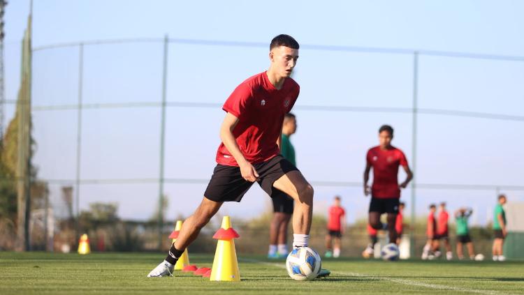 Calon pemain naturalisasi, Ivar Jenner telah bergabung dengan TC Timnas Indonesia U-20 di Turki.