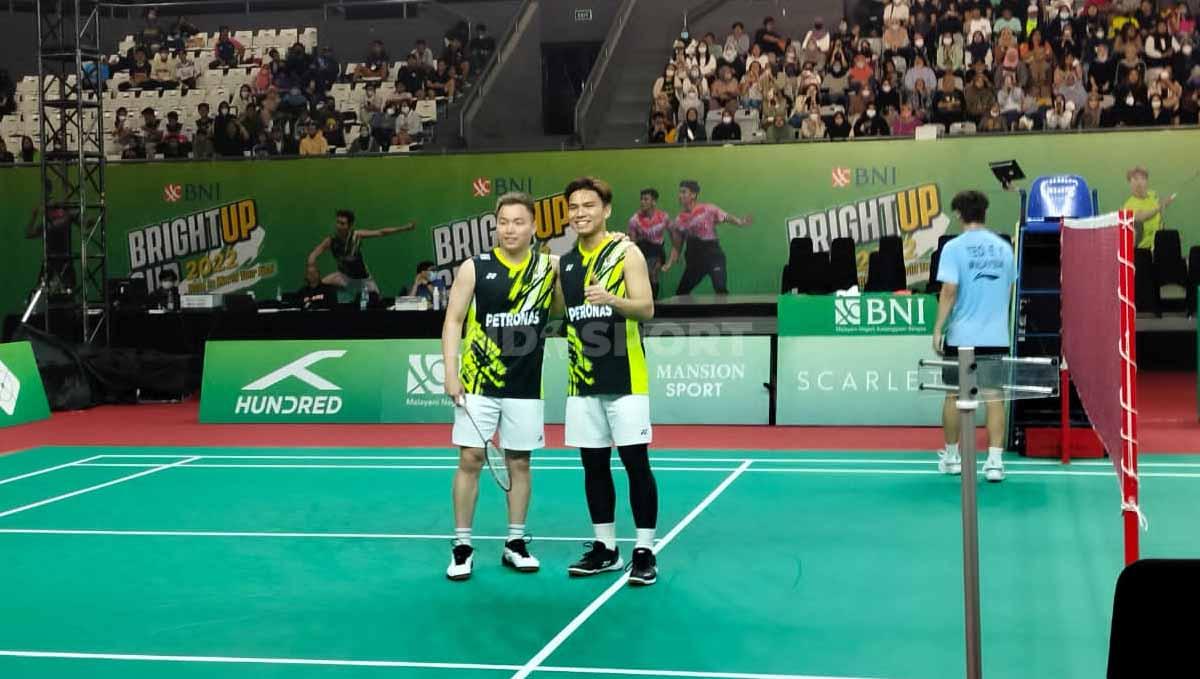 Pasangan Ganda Putera Malaysia Aaron Chia/Nur Izuddin pasca mini turnamen BirghtUp Cup 2022, Jumat (11/10/22), di Tennis Indoor Senayan, Jakarta Pusat. - INDOSPORT