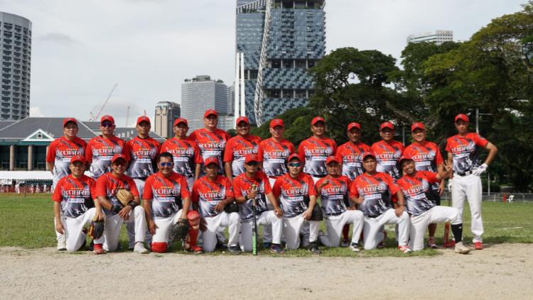 Team Softball Kobra Indonesia di East Asia Softball Master 2022 Singapura, Minggu (13/12/22).