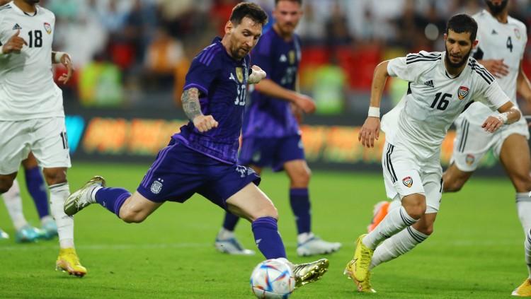 Dua eks pemain Inggris, Peter Crouch dan Joe Cole, sangat yakin Lionel Messi akan jadi bintang utama dalam gelaran Piala Dunia 2022. (REUTERS/Amr Alfiky)