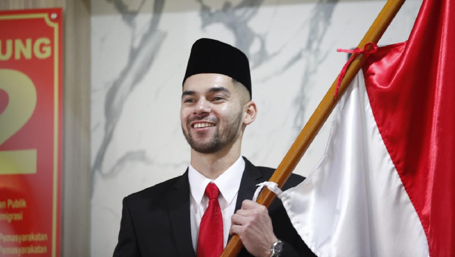 Sandy Walsh beri kode akan bergabung ke Timnas Indonesia di Piala AFF 2022 setelah Shin Tae-yong bertandang ke Belgia mengunjungi KV Mechelen.