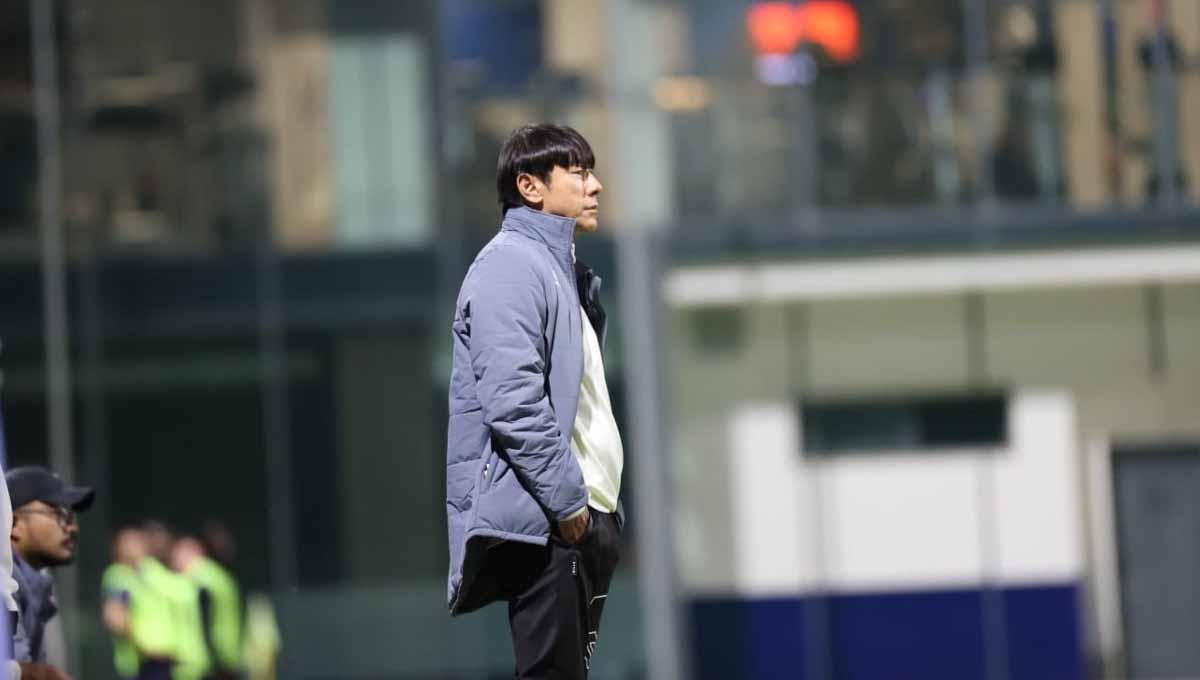 Yoyok Sukawi mengaku menjadi orang pertama yang menawarkan kontrak kepada Shin Tae-yong bila dirinya tidak diperpanjang lagi sebagi pelatih Timnas Indonesia. - INDOSPORT