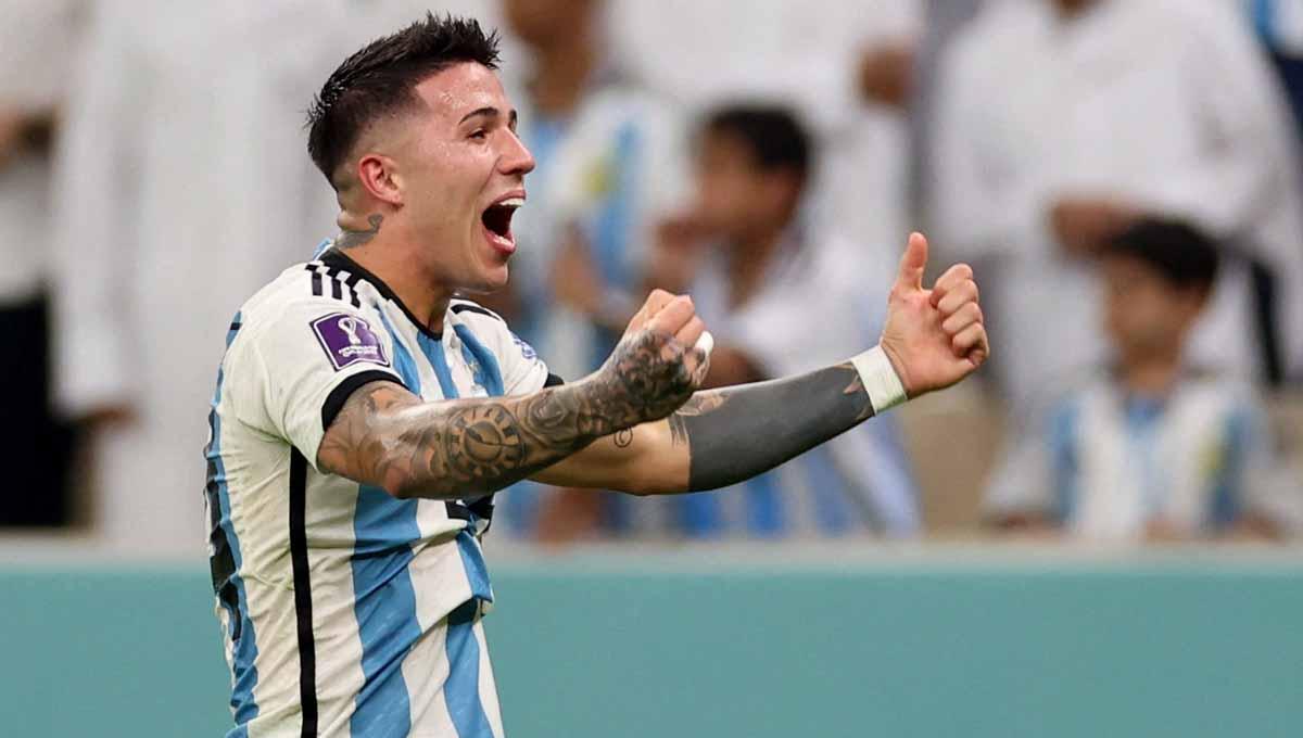 Mantan pemain timnas Argentina, Sergio Aguero, yakin Enzo Fernandez akan segera bergabung dengan klub Liga Inggris (Premier League) jelang bursa transfer musim ini ditutup. (Foto: REUTERS/Pedro Nunes)