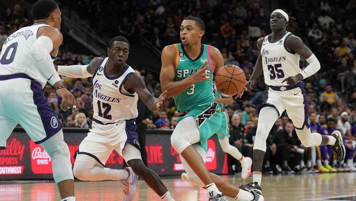 Pertandingan NBA antara San Antonio Spurs vs Los Angeles Lakers. (Foto: REUTERS/Daniel Dunn)