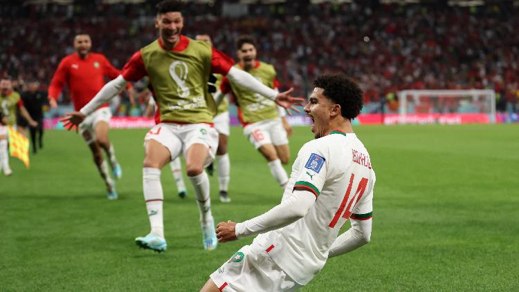 Abdelhamid Sabiri dan Zakaria Abouhlal jadi pahlawan kemenangan Maroko atas Belgia berkat gol mereka dalam lanjutan penyisihan Grup F Piala Dunia 2022. - INDOSPORT