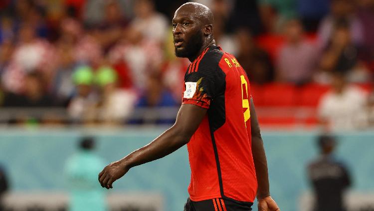 Bomber Belgia, Romelu Lukaku, menjadi biang keladi kegagalan negaranya di Piala Dunia 2022. Sehingga, dirinya mendapat ejekan dari gelandang Kroaasia, Ivan Rakitic. REUTERS/Bernadett Szabo