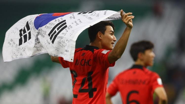 Rekan setim Cho Gue-sung di Timnas Korea Selatan Piala Dunia 2022, Cho Yu-min. Foto: REUTERS/Kai Pfaffenbach. - INDOSPORT