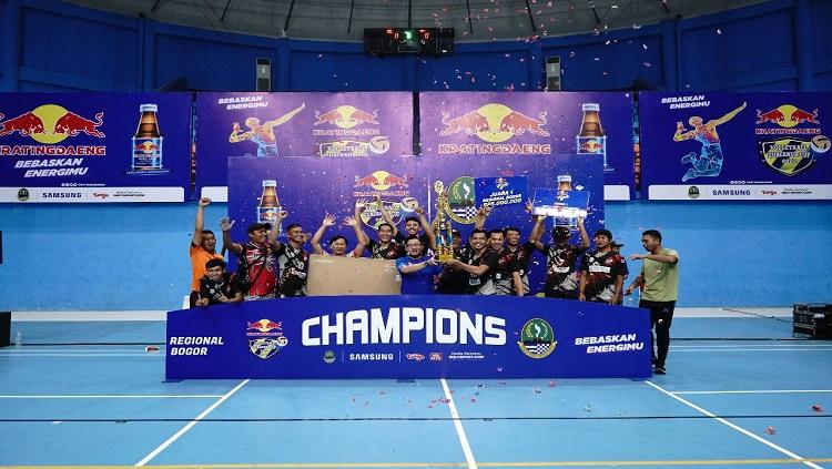 BOVC berhasil menjadi kampiun usai bertanding di babak final turnamen bola Voli Kratingdaeng Volleyball Gurbenur Cup 2022 seri Bogor. - INDOSPORT