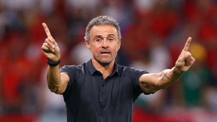 Luis Enrique di laga 16 besar Piala Dunia Maroko vs Spanyol, Selasa (06/12/22). Foto: REUTERS/Matthew Childs.