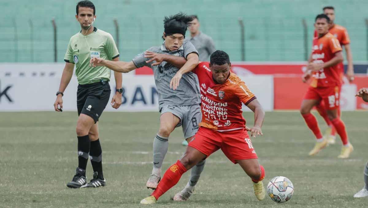 Pertandingan antara Bali United vs Borneo FC pada BRI Liga 1 di Stadion Sultan Agung, Bantul, Kamis (15/12/22). (Foto: Bali United) Copyright: Bali United