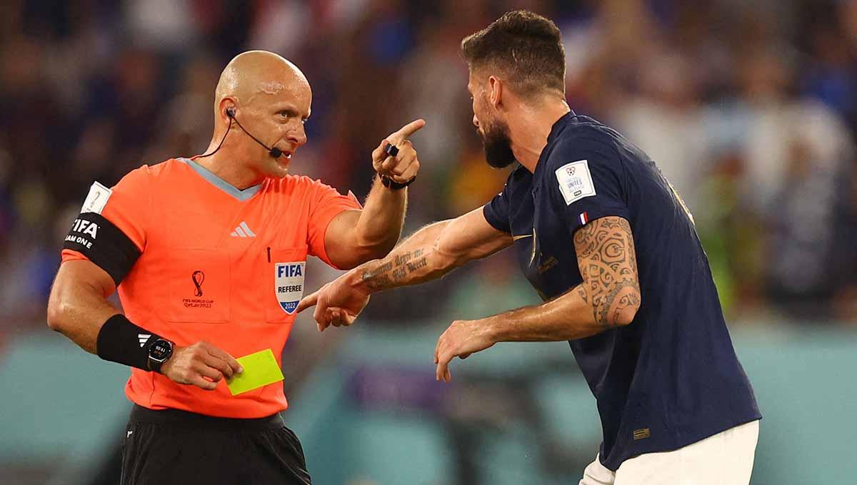 Prancis sudah ditunggu Argentina pada final Piala Dunia 2022, Minggu (18/12/22). Laga ini akan dipimpin wasit asal Polandia yang kerap 'mengobral' kartu kuning.(Foto: REUTERS/Hannah Mckay) - INDOSPORT