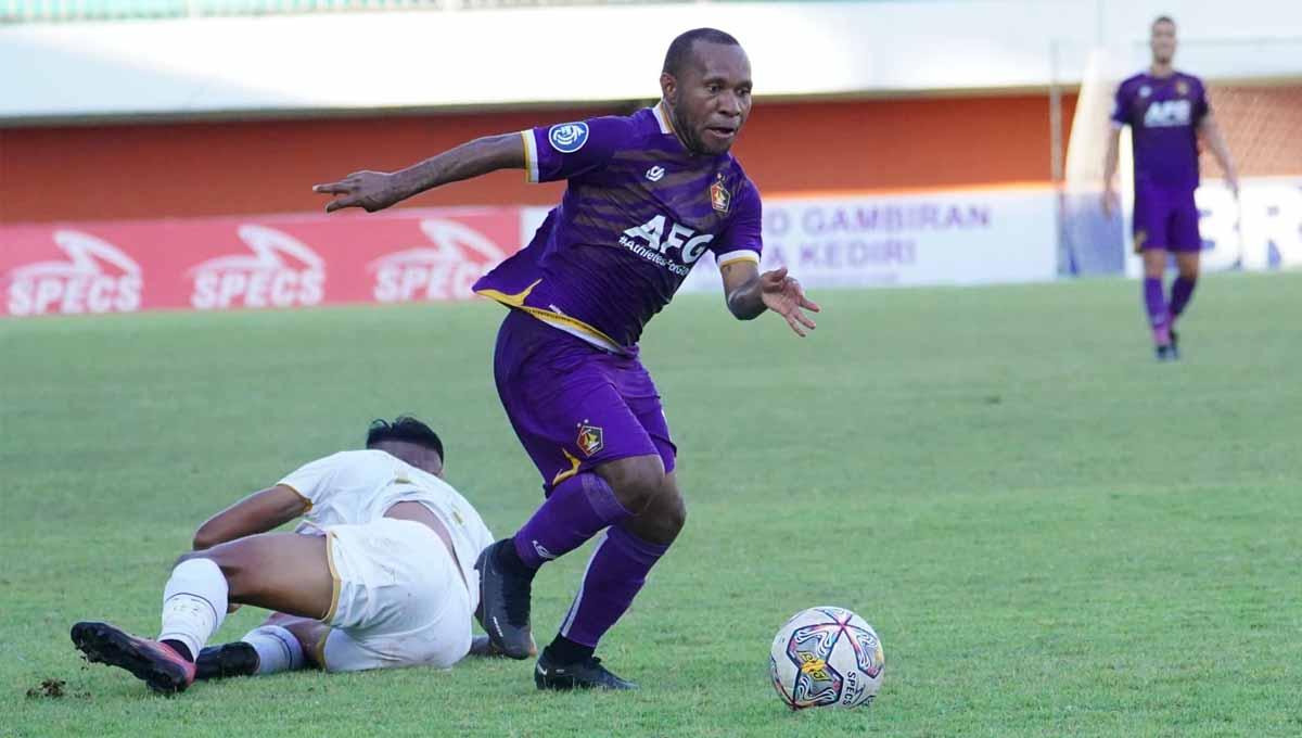 Persik Kediri pada akhirnya bisa merayakan euforia kemenangan di Liga 1 Indonesia musim ini, setelah menunggu dalam waktu sekian lama.
