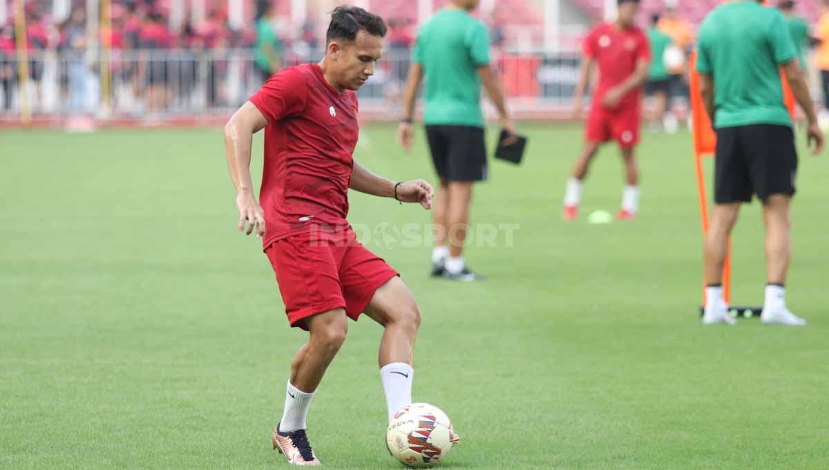Bintang Timnas Indonesia, Egy Maulana Vikri, kedapatan bermain sepak bola dengan klub asalnya di Medan setelah resmi berpisah dengan FC Vion Zlate Moravce. - INDOSPORT