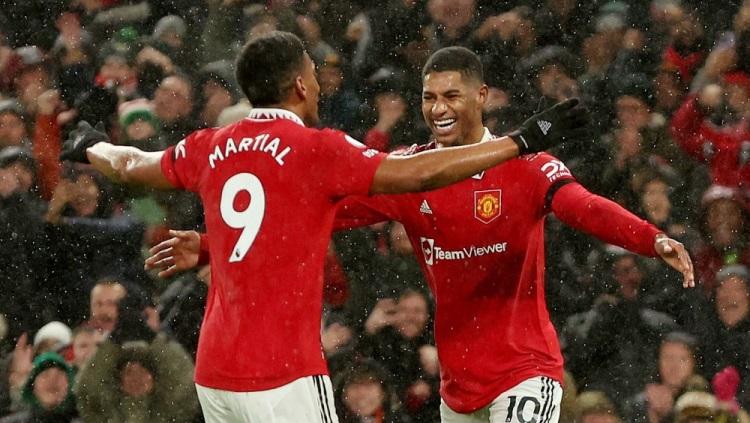 Anthony Martial dan Marcus Rashford di Manchester United. Foto: REUTERS/Phil Noble. - INDOSPORT