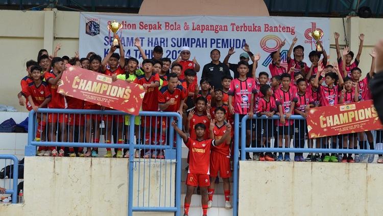 Akademi Sentra Indonesia dan Perintis Pratala juara Piala Askot PSSI Jakpus.