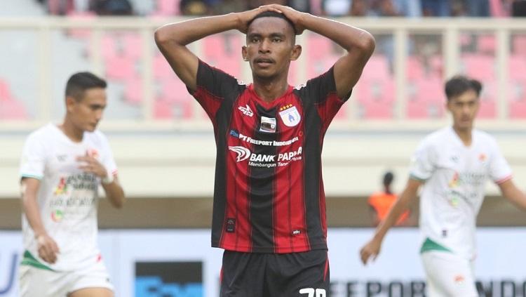 Pemain muda Persipura Jayapura, Patrick Womsiwor.