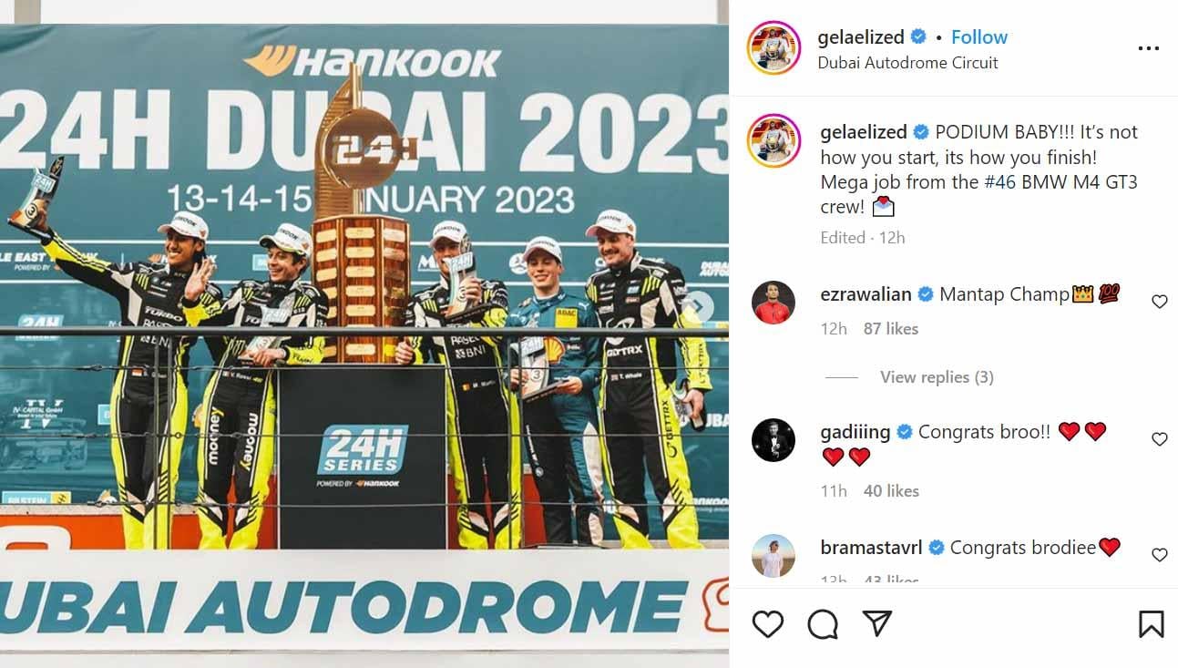 Valentino Rossi dan Sean Gelael raih podium di 24 Hours Dubai 2023. (Foto: Instagram@gelaelized) - INDOSPORT