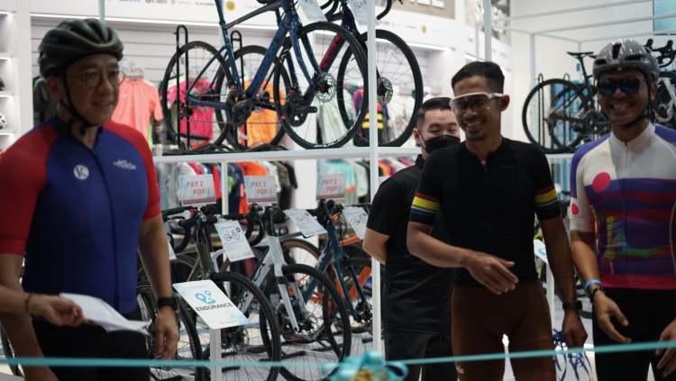 Peresmian pembukaan Technobike dihadiri komunitas sepeda Jakarta.