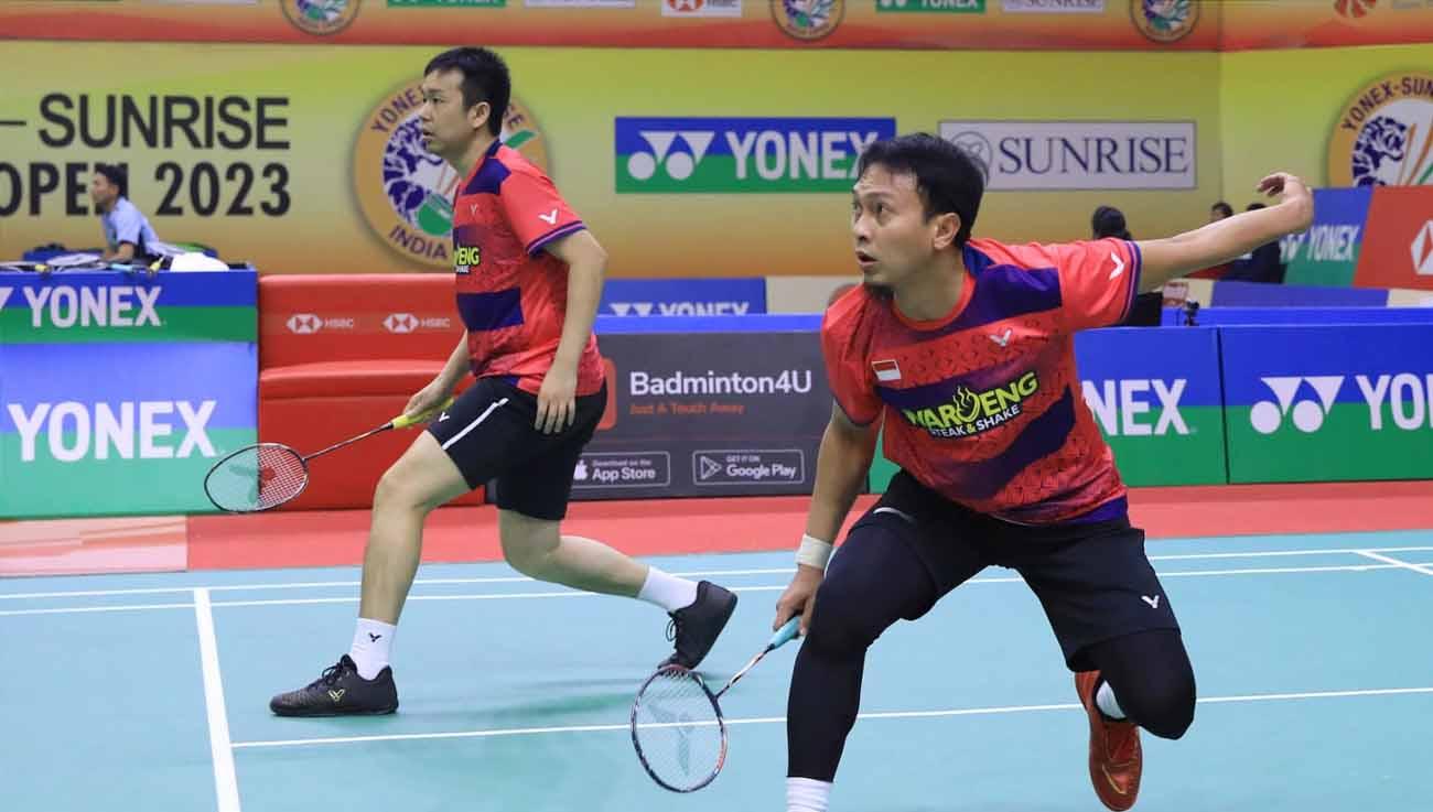 Pasangan ganda putra Indonesia, Mohammad Ahsan/Hendra Setiawan di India Open 2023. Hari ini Ahsan akan tampil di final Liga Bulutangkis China 2023. (Foto: PBSI)