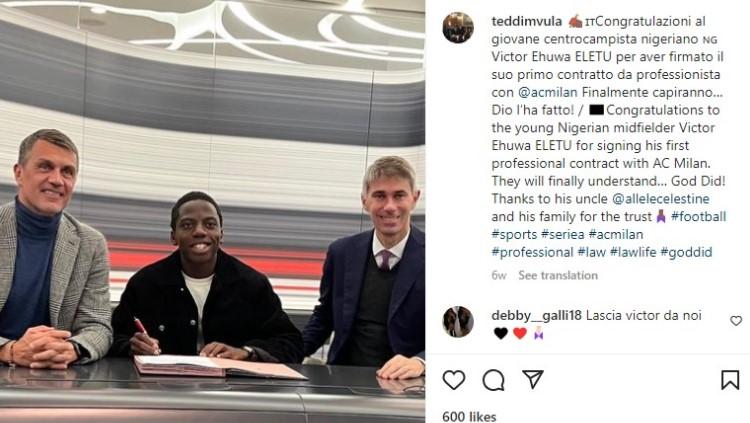 Victor Eletu (tengah) saat menandatangani kontrak di AC Milan. Foto: instagram/teddimvula.
