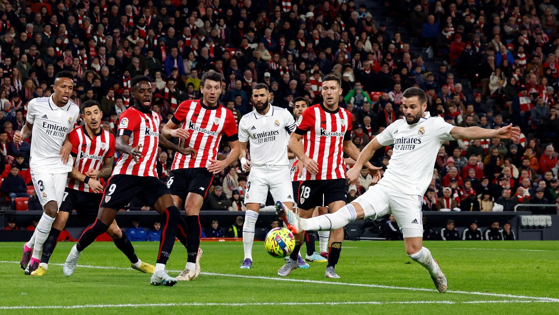 Pertandingan pekan ke-18 Liga Spanyol (LaLiga) 2022-2023, Senin (23/1/23) antara Athletic Bilbao vs Real Madrid berakhir dengan skor 0-2. REUTERS/Vincent West