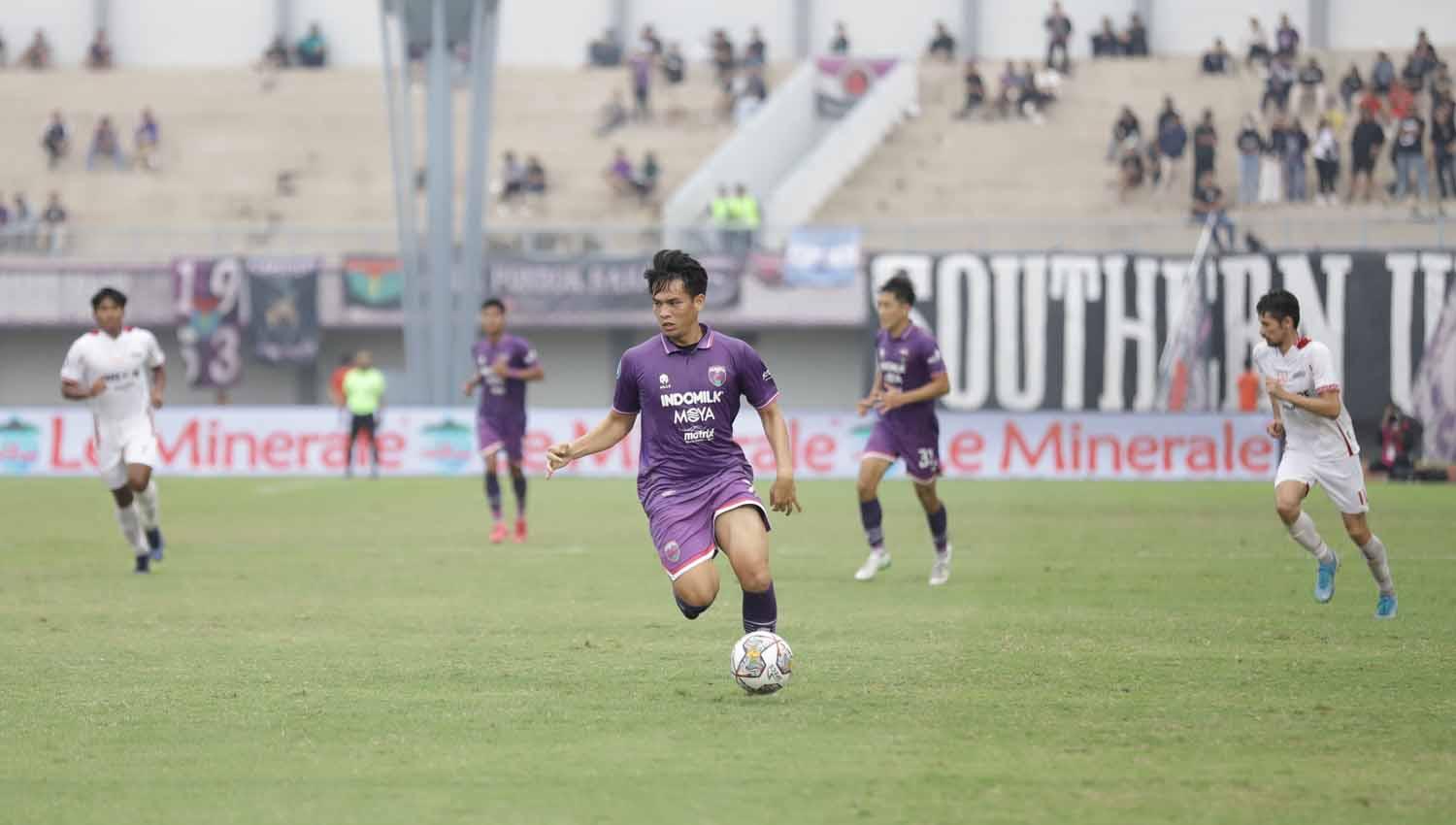Persita Tangerang vs Persis Solo di laga BRI Liga 1. (Foto: Persis Solo)