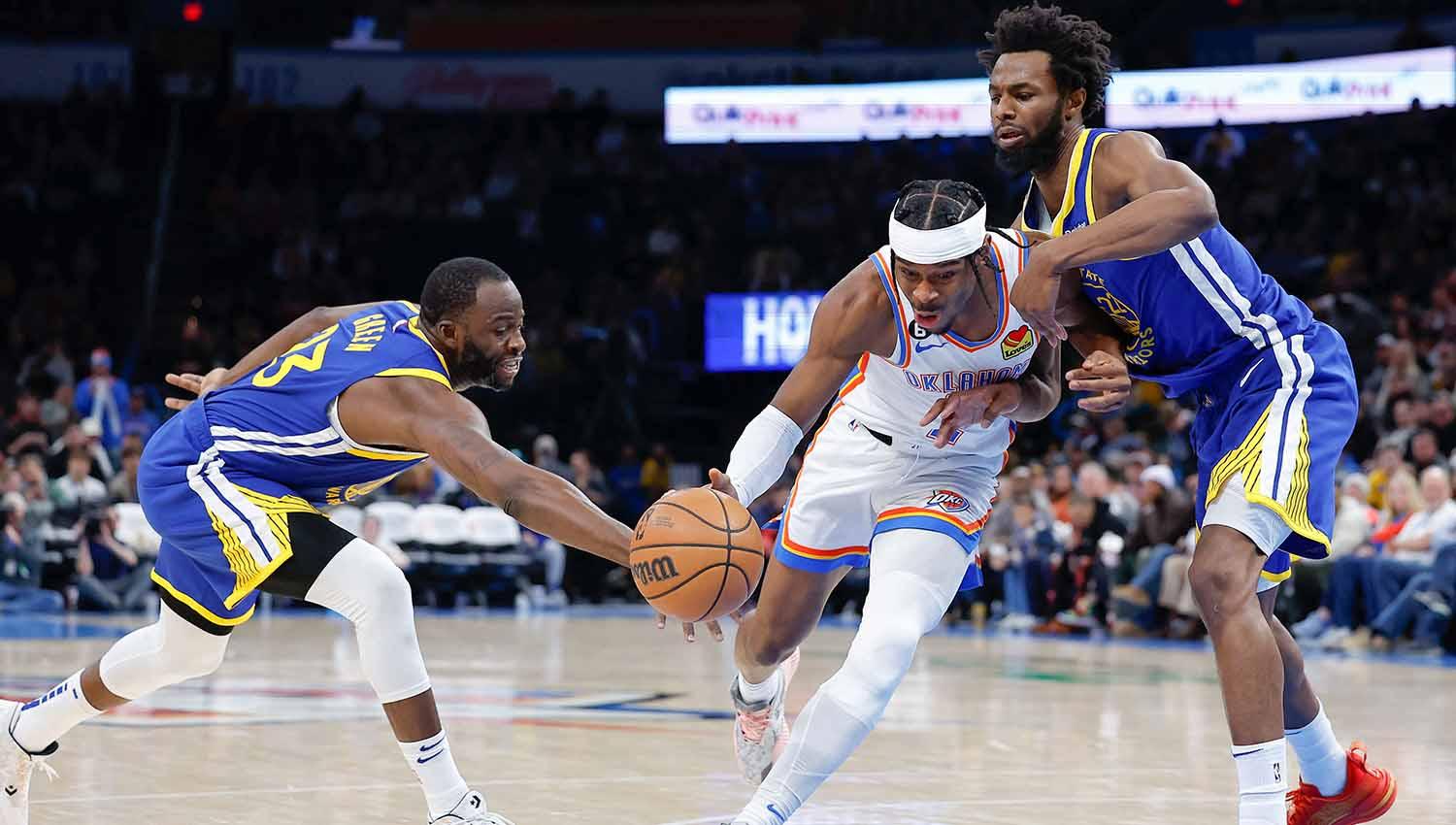 Rekap hasil NBA, Selasa (31/01/2023), sajikan Stephen Curry yang bantu Golden State Warriors jaga rekor dan Luka Doncic yang menggila bersama Dallas Mavericks.