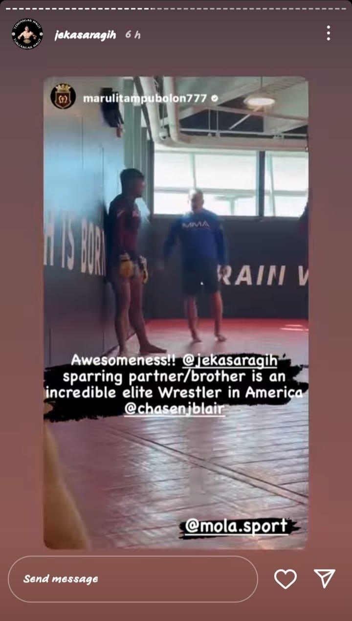 Persiapan Jeka Saragih jelang menghadapi Anshul Jubli: sparring dengan petarung asal AS. Foto: instagram/jekasaragih. Copyright: instagram/jekasaragih